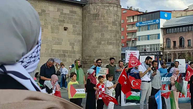 Erzurum'da 88 Haftadır Devam Eden Sessiz Yürüyüş, Dikkatleri Üzerine Çekiyor