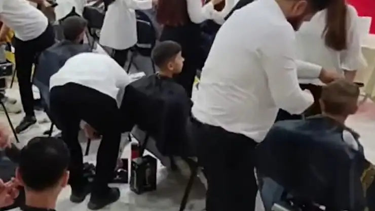 Erzurum'da Aynadaki Gülen Yüzüm projesi ile çocukların özgüveni artacak