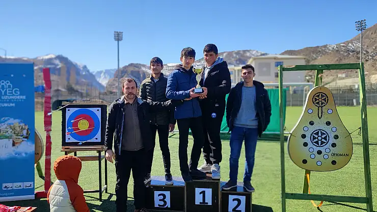 Erzurum'da bağımlılıklara karşı okçuluk turnuvası düzenlendi