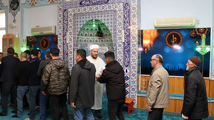 Erzurum'da bayram namazı heyecanı camilere sığmadı