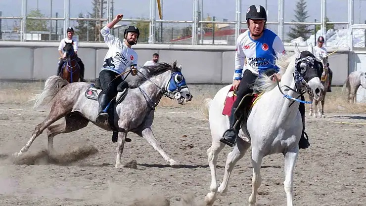 Erzurum'da Cirit Heyecanı: Aziziye Şengel Şampiyon!