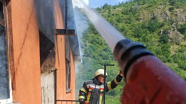 Erzurum'da Dehşet Verici Yangın Paniği