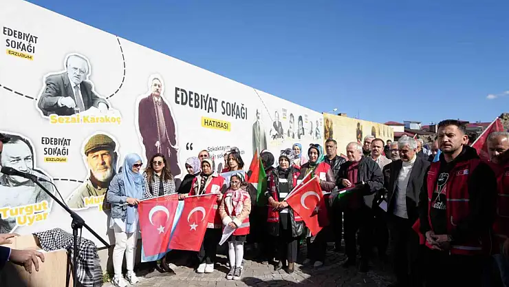 Erzurum'da 'Gazze Şiirleri' Programı: Zulmü Anlamak İçin Bir Araya Geldiler