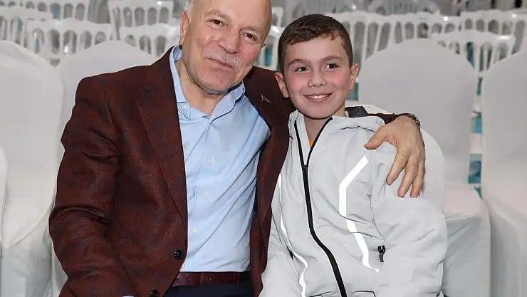 Erzurum'da Gençler Kitapla Buluştu