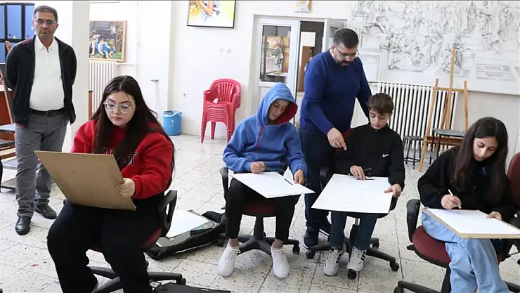 Erzurum'da Gönüllü Öğretmenler Hafta Sonlarını Öğrencilerle Paylaşıyor