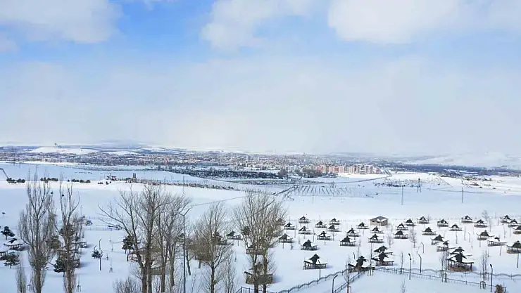 Erzurum'da hava sıcaklığı düşüyor çığ riski artıyor