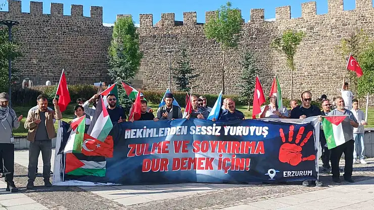 Erzurum'da hekimler, Gazze için 81. kez yürüyerek zulme karşı seslerini yükseltti.