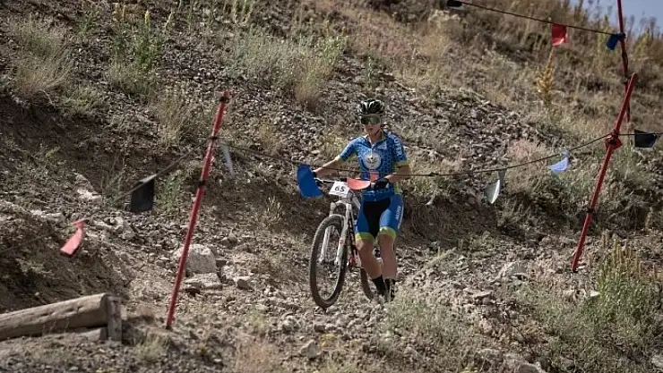 Erzurum'da Heyecan Dolu Palandöken MTB Kupası Yarışları Start Aldı