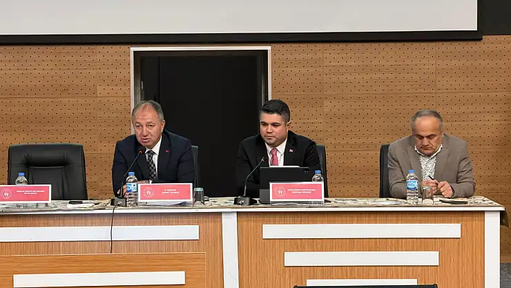 Erzurum'da İlçe ve Şube Müdürleriyle Aralık Ayı Değerlendirme Toplantısı