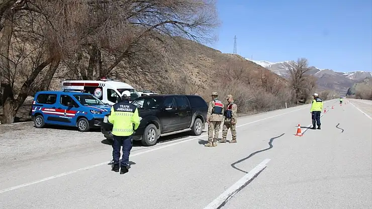 Erzurum'da jandarma, bayramda 1554 personelle trafik güvenliği sağlayacak