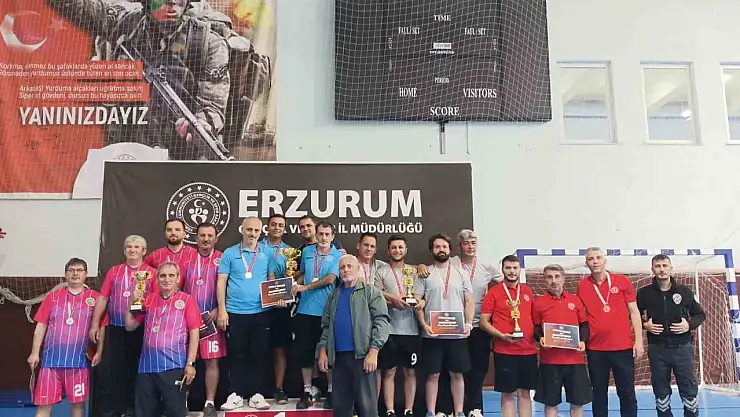 Erzurum'da Kamu Spor Oyunları'nda Masa Tenisi İl Birincisi Erzurum İl Sağlık Müdürlüğü oldu