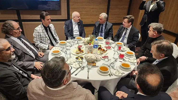 Erzurum'da Kudüs iftarı kardeşlik ve dayanışma gecesi