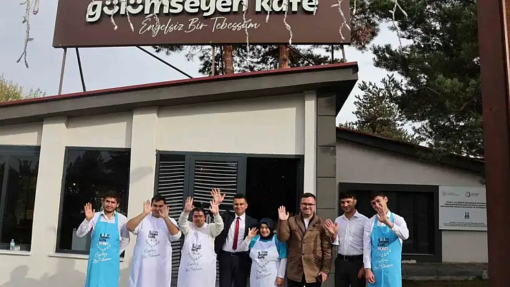 Erzurum'da Özel Bireylere İstihdam Sağlayan Gülümseyen Kafe Farkındalık Yaratıyor