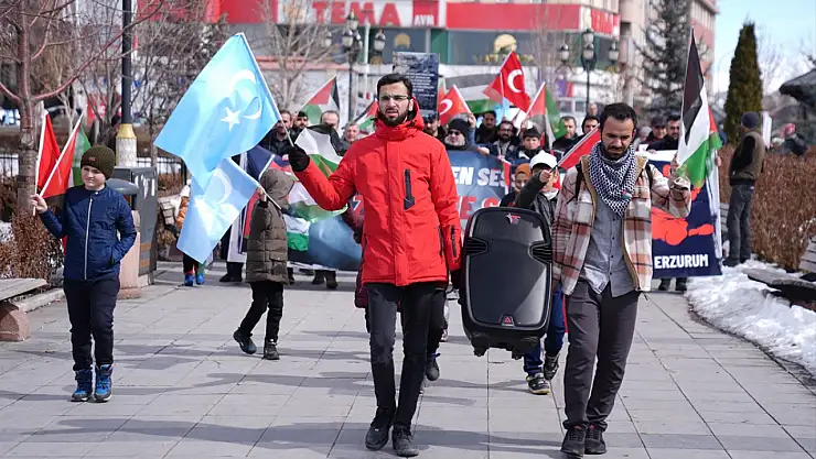 Erzurum'da sağlık çalışanlarından Gazze için dondurucu soğukta sessiz yürüyüş