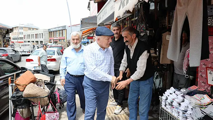 Erzurum'da Saha Gezisi: Başkan Esnafla Buluşarak Yerel Sorunları Ele Aldı