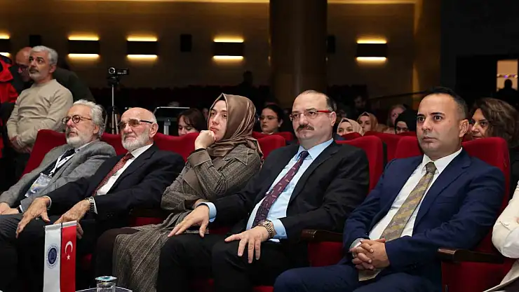 Erzurum'da Sanatta İslam, İslam'da Sanat Kongresi Başladı