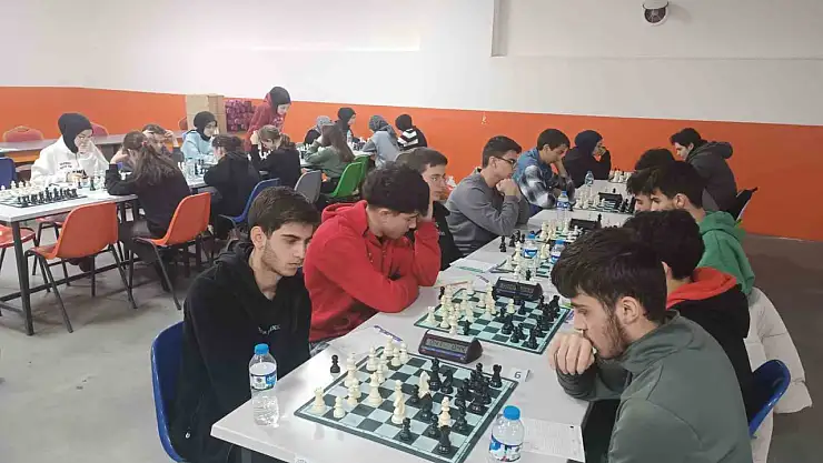 Erzurum'da satranç heyecanı