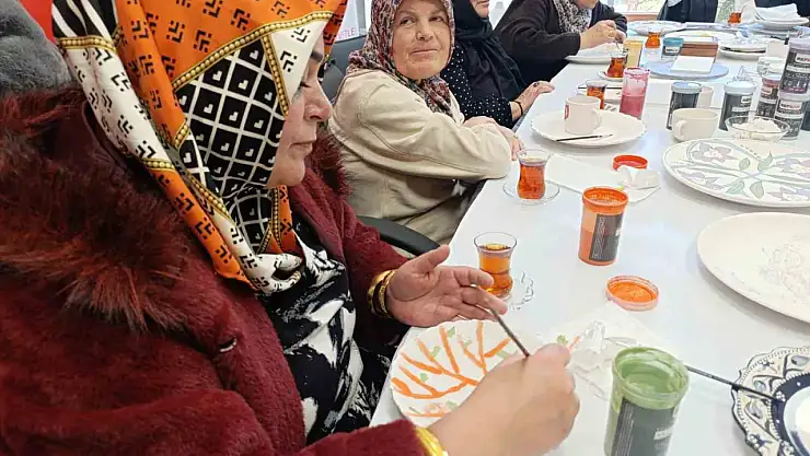 Erzurum'da Şehit Yakını Kadınlara Sanatla Hayat Programı Başladı