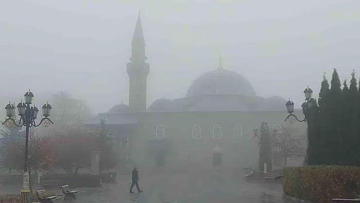 Erzurum'da Sis ve Soğuk, Sürücülere Zor Anlar Yaşatıyor