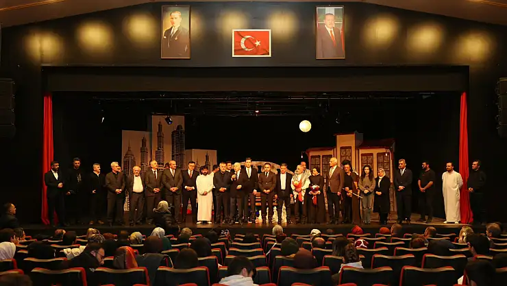 Erzurum'da Son Hamle Uyanış Tiyatro Oyunu Sahnelendi