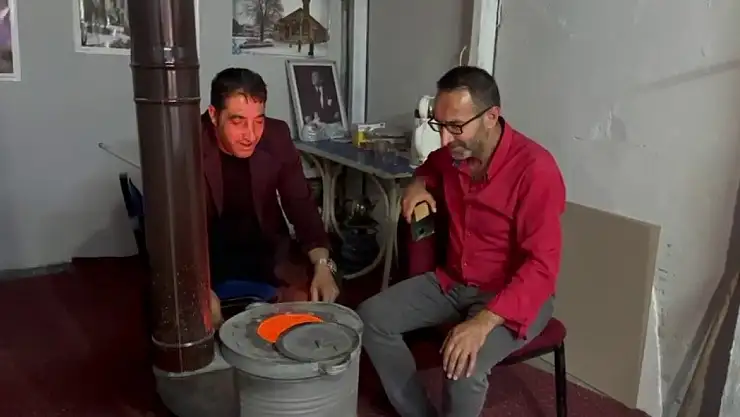 Erzurum'da Temmuzda Soba Yakıldı: Yerli Turist Sıcağı Sorarken Biz Üşüyoruz