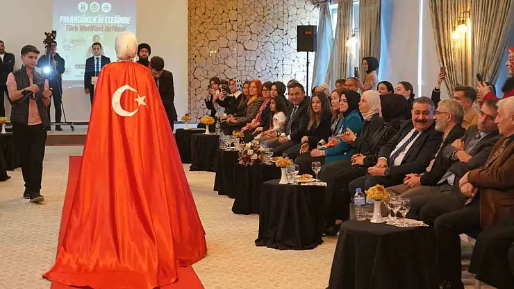 Erzurum'da Türk Motifleri Defilesi, yoğun ilgiyle sanatseverlere kapılarını açtı!