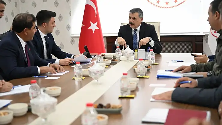 Erzurum'da Vali Çiftçi, Horasan'daki hayvan bakımevi inşaatını ziyaret etti