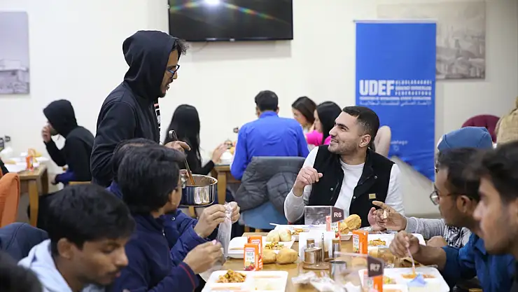 Erzurum'da yabancı öğrenciler aynı sofrada oruç açıyor