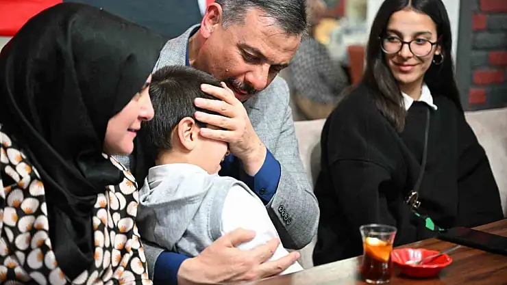 Erzurum'da yetim çocuklar için iftar programı