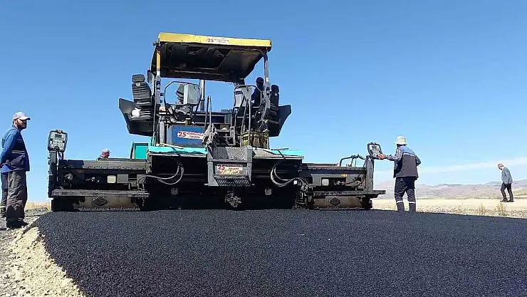 Erzurum'daki Biathlon Pistinin Asfaltı Yenileniyor, Uluslararası Etkinliklere Hazırlanıyor