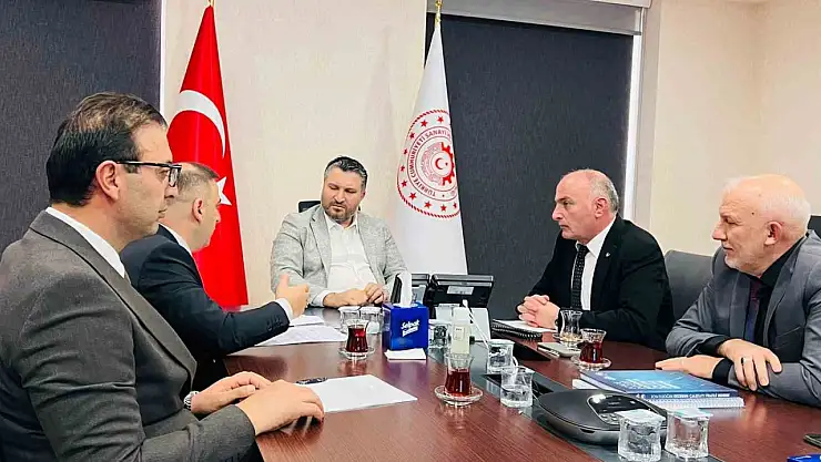Erzurum'dan bakanlığa kalkınma odaklı sanayi yatırımı ziyareti gerçekleştirildi
