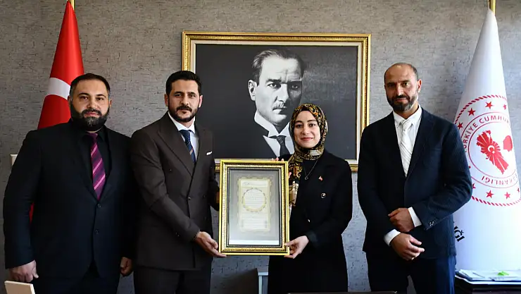 Erzurum Diyanet-Sen Heyeti, Olur Kaymakamı Semanur Kalkan'ı Ziyaret Etti