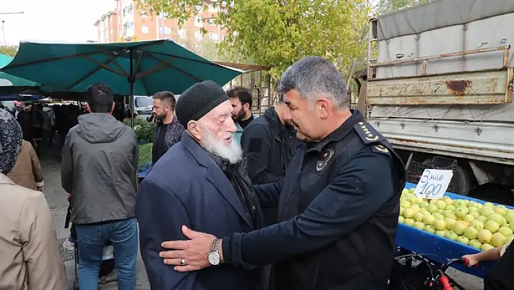 Erzurum Emniyet Müdürü Karaburun, Esnaf ve Vatandaşlarla Buluştu, Uyuşturucu Mücadelesini Anlattı