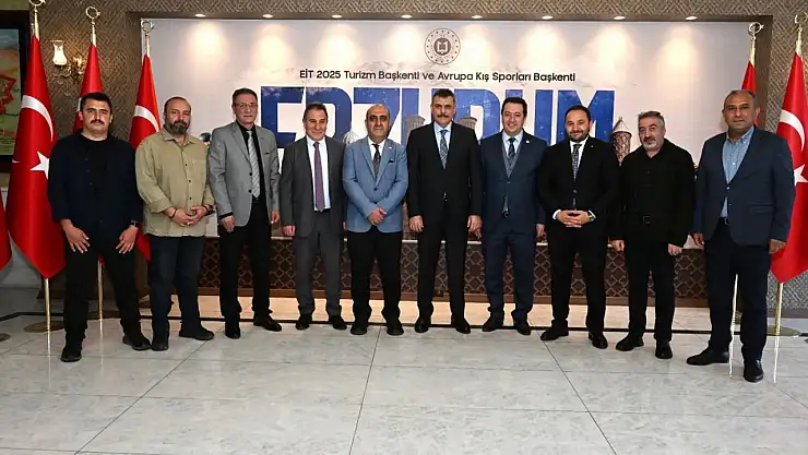 Erzurum Gazetecileri Vali Çiftçi'ye Ziyarette Bulundu, Teşekkür Plaketi Verildi