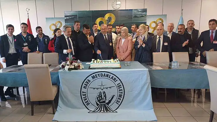 Erzurum Havalimanı'nda DHMİ'nin 92. Yılı Kutlandı