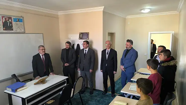 Erzurum İl Müftüsü Çapçı, Hafızlık Kursu'nu Ziyaret Etti, Öğrencilere Destek Verdi