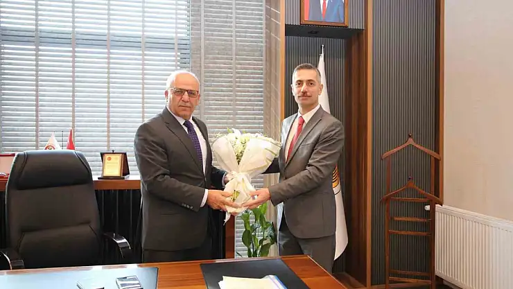 Erzurum Orman Bölge Müdürlüğü'nde bayrak değişimi