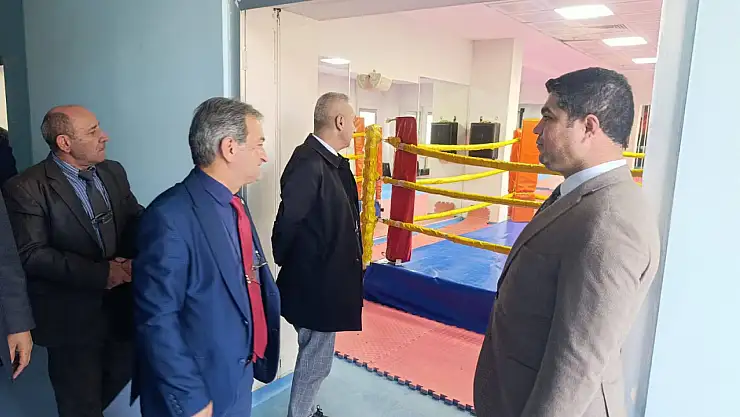 Erzurum Spor Tesislerinde İnceleme: İl Müdürü Çakmur'dan Spor Altyapısına Yakın Takip