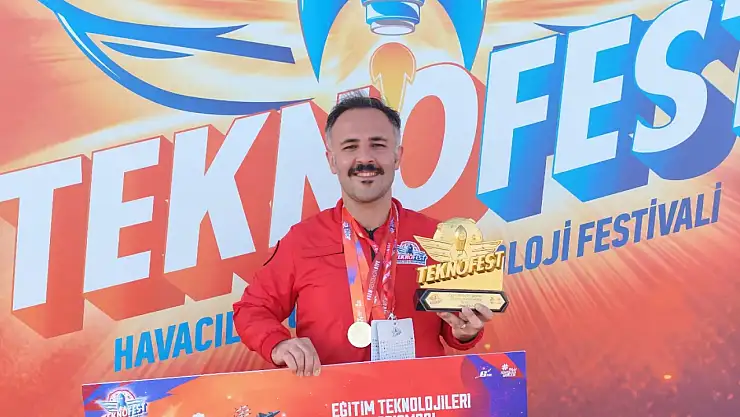 Erzurum Tekman Halk Eğitimi Merkezi Teknofest 2025'te Türkiye Birincisi Oldu