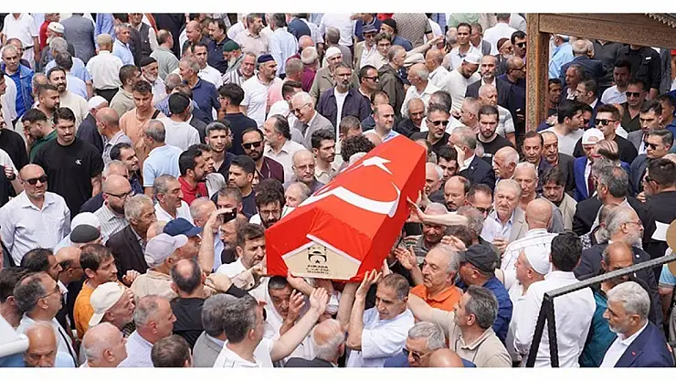 Erzurum Teknik Üniversitesi'nin İlk Rektörü Prof. Dr. Muammer Yaylalı'ya Anlamlı Veda Töreni Düzenlendi