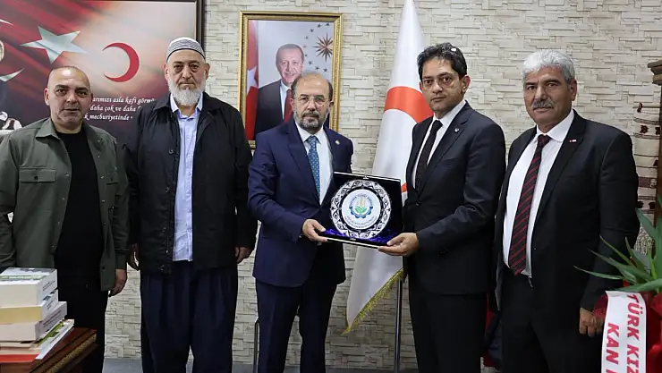 Erzurum Ticaret Borsası, Dr. Hüseyin Bekmez'i Kızılay'daki yeni görevi için tebrik etti