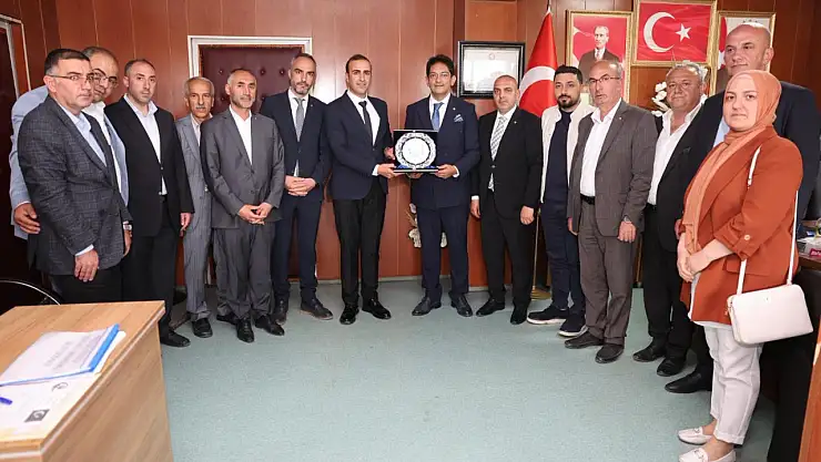 Erzurum Ticaret Borsası Hınıs'ta Yerel Ekonomiyi Güçlendirmek İçin Ziyaret Gerçekleştirdi