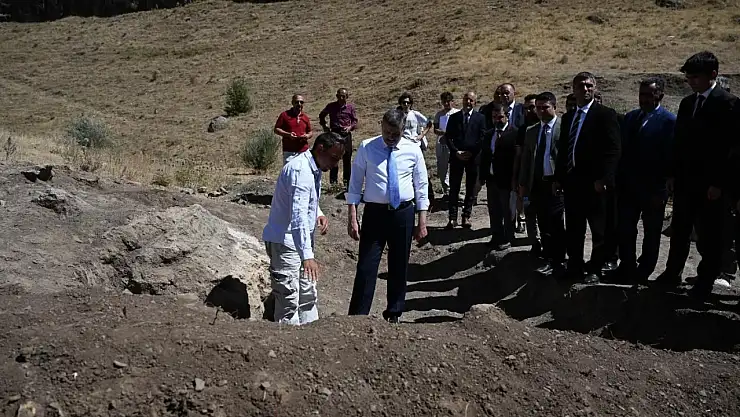 Erzurum'un Hınıs ilçesinde 5 bin yıllık tarihi kalıntılar gün yüzüne çıkarılıyor
