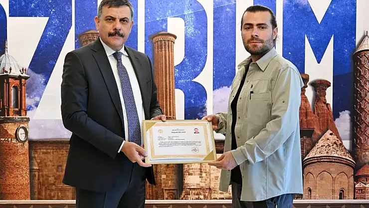Erzurum Valisi Çiftçi'den Unutulmaz Vefa Göstergesi