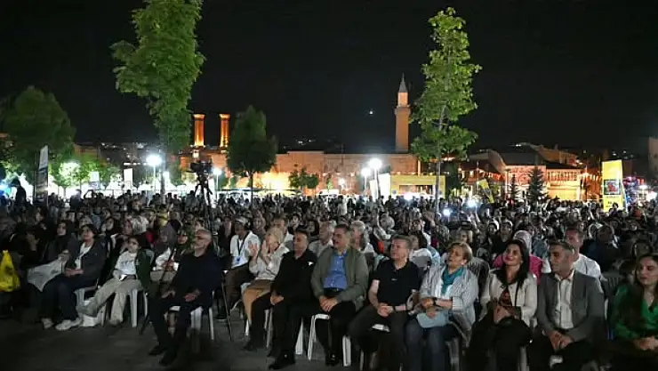 Erzurum Valisi Mustafa Çiftçi, Kültür Yolu Festivali Konserine Katıldı