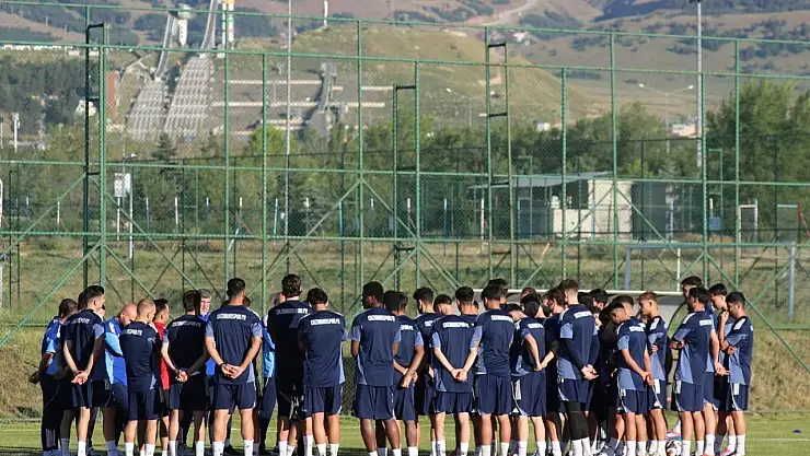 Erzurumspor, Üçüncü Etap Kamp Faaliyetlerine Start Verdi