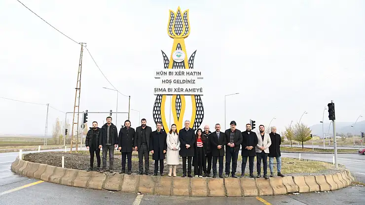 Eşbaşkan Söylemez, Muş'un Girişlerindeki Yeni Karşılama Totemlerini İnceledi