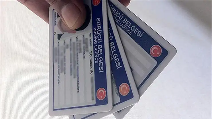 Eski tip ehliyetler artık geçersiz: Sigorta mağduriyeti kapıda