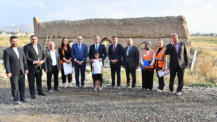 Eski Van Şehrini Ayağa Kaldırıyoruz: Tarihi Restorasyon Çalışmaları Sürüyor