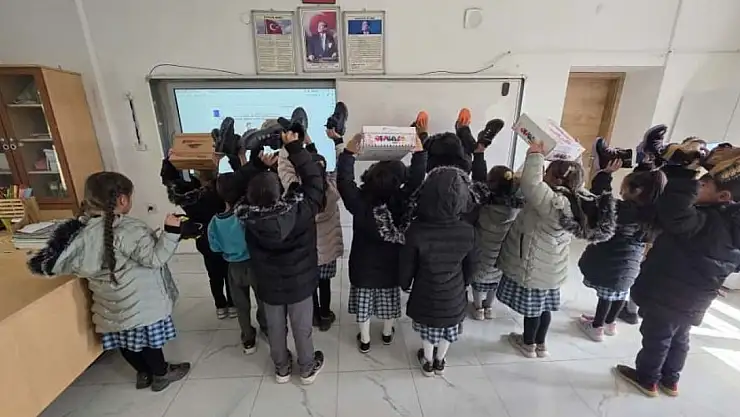 ETSO'dan 400 öğrenciye giyim yardımı, eğitime destek sürüyor!